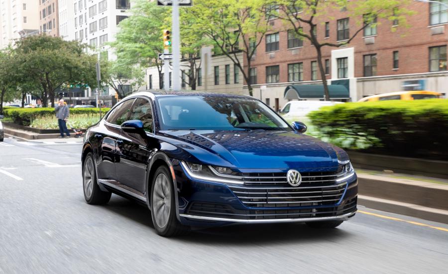  Volkswagen Arteon 4Motion 2018 года  (NA) (фото 41 из 41)
